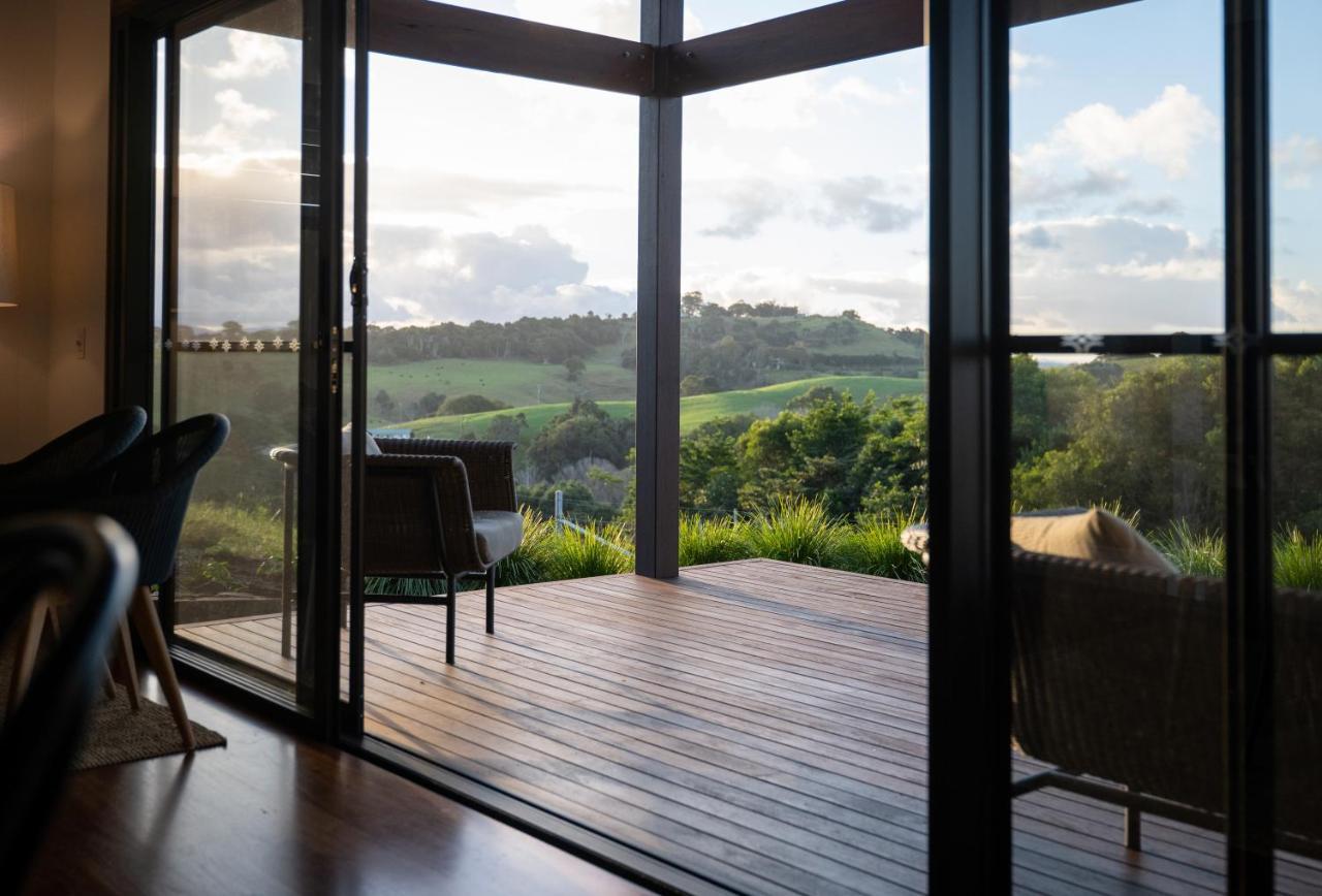 Carinya Byron Bay Villa Hayters Hill Exteriör bild