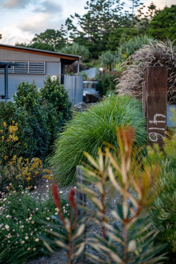 Carinya Byron Bay Villa Hayters Hill Exteriör bild